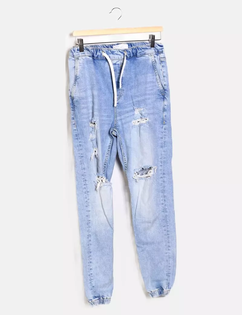 Bershka Pantalón denim rotos