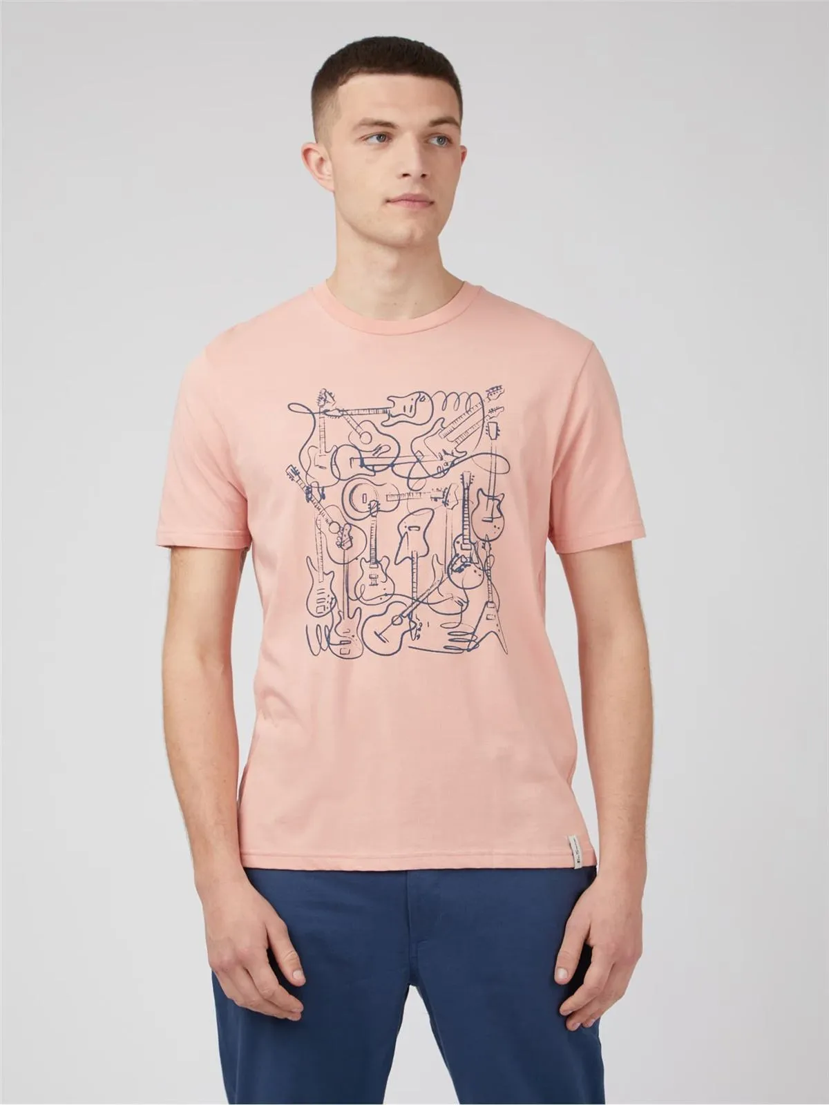 Camiseta Ben Sherman 0071378 501 music madness light pink