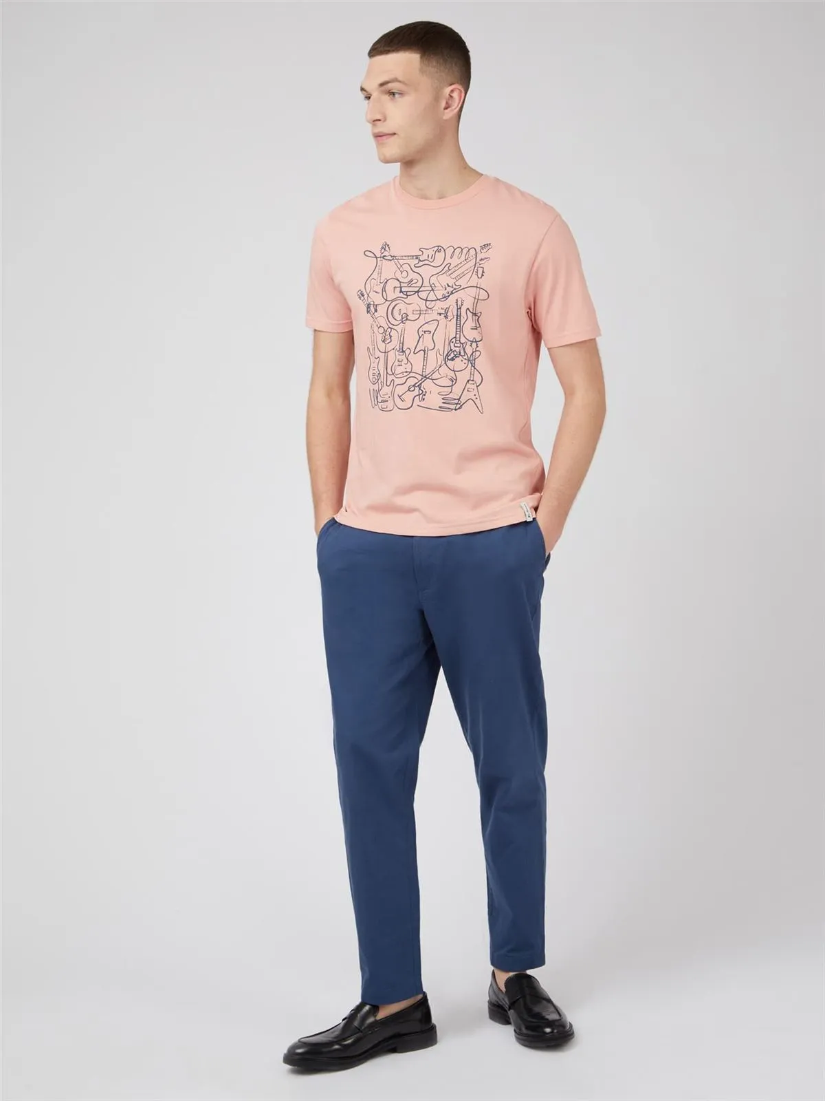 Camiseta Ben Sherman 0071378 501 music madness light pink