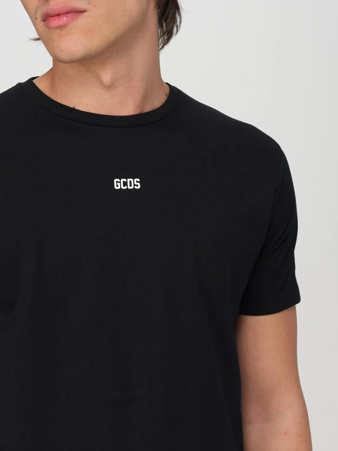 Camiseta hombre GCDS