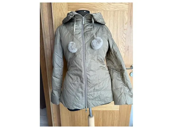 chaqueta de plumas Moncler Beige 