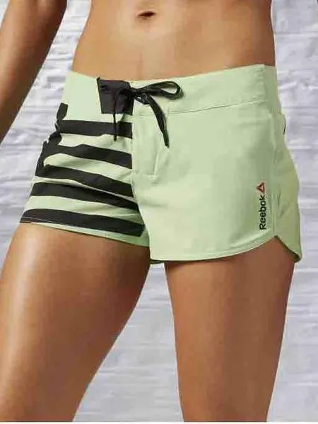 pantalon corto reebok verde