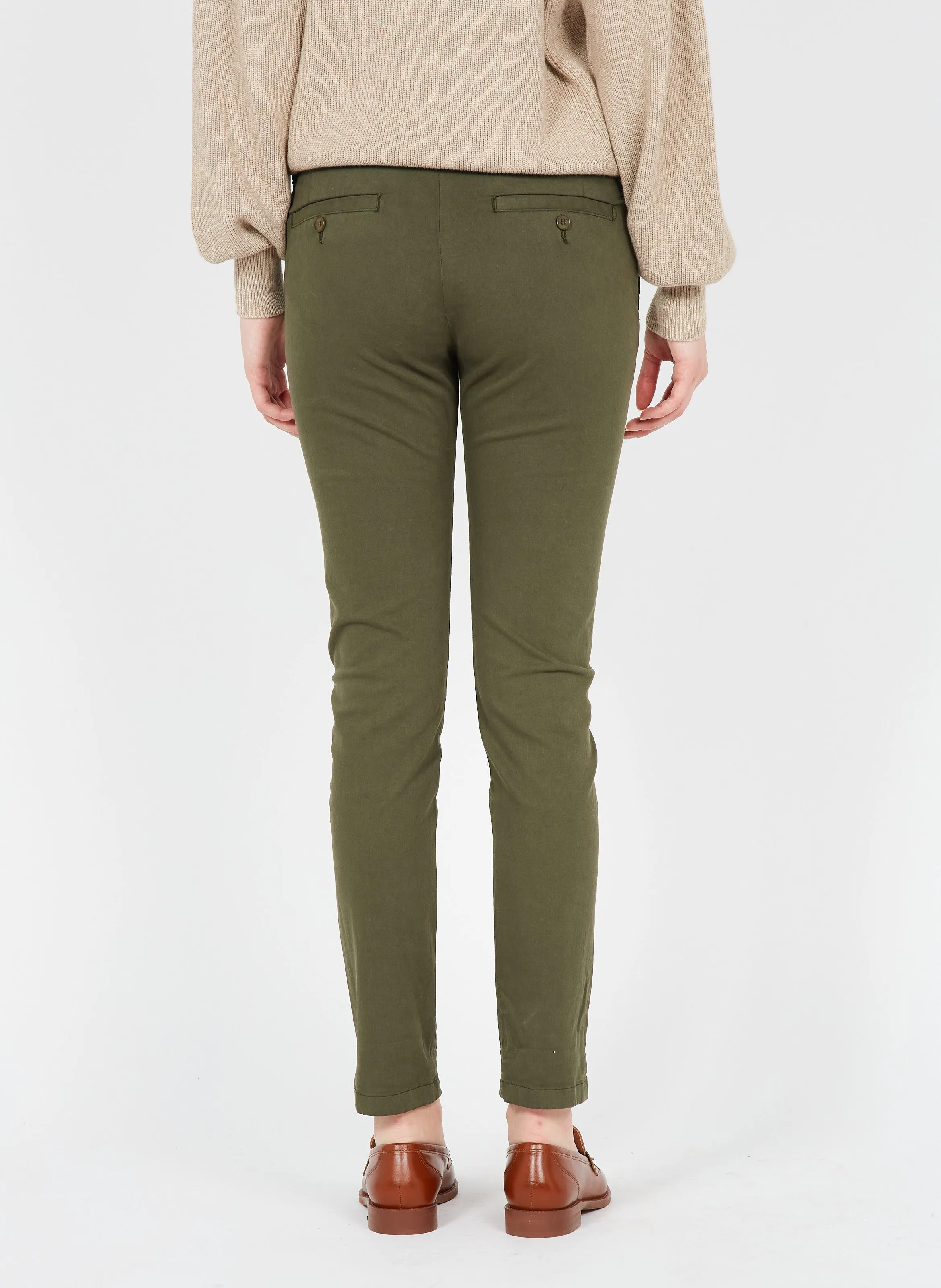 REIKO SANDY 2 BASIC - Pantalón chino de algodón elástico en caqui